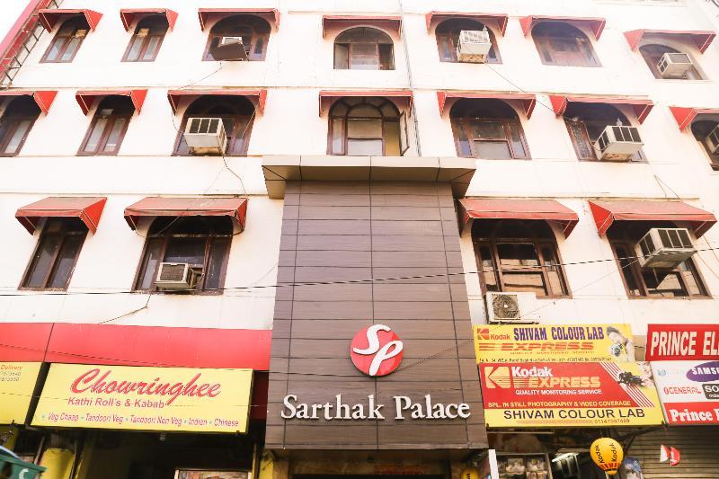 Hotel Sarthak Palace Near Karol Bagh Metro Station New Delhi Exterior foto